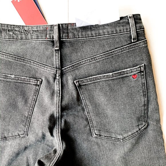 NWT anthro leopard-trimmed high rise straight jean - Picture 12 of 12